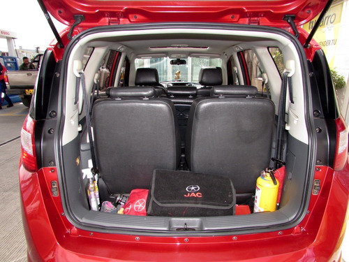 Jac B18 Cross B-cross