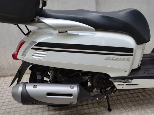 Imagen 6 de 17 de Kymco Like 125 Excelente Estado 4500km Como Nueva !!!