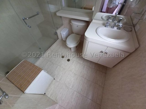 Imagen 14 de 20 de Gran Oportunidad! Venta De Amplio Y Acogedor Ph De Tres Niveles La Campiña: Mls #22-14221 Ma. Vergara
