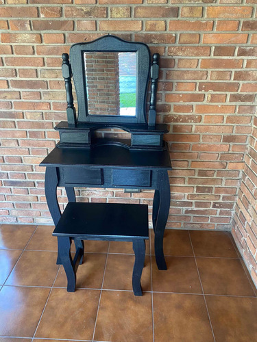 Imagen 2 de 6 de Tocador Dressoire Pintado Pino