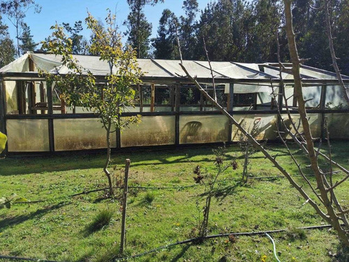Hermosa Casa Con Amplio Terreno De 1.500 M². Se Vende