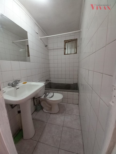 Casa En Venta De 2 Dorm 1 Baño En Alianza 2, Cerro Navia