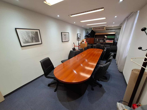 Oficina Venta Monserrat Piso 250 Mts. Oportunidad