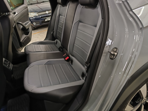 Volkswagen Nivus 1.0 Highline Launch Edition 200 Tsi Aut. 5p 6 marchas