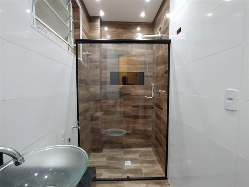 Imagem 8 de 15 de Apartamento, 1 Dorms Com 27 M² - Embaré - Santos - Ref.: Vs43 - Vs43