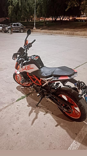 Imagen 17 de 19 de Ktm Duke 390