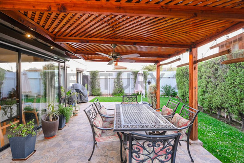 Casa En Arriendo Con Compromiso De Compra En La Reina