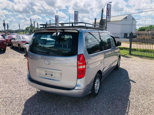 Amaya Hyundai H1 Mini Bus