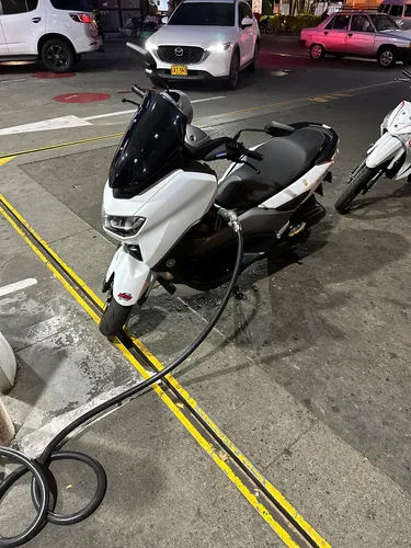 Nmax Connected