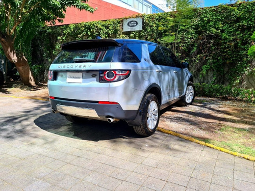 Imagen 3 de 12 de Land Rover Discovery Sport