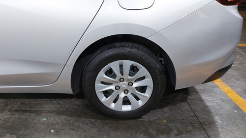 Chevrolet Onix 1.0 LS A