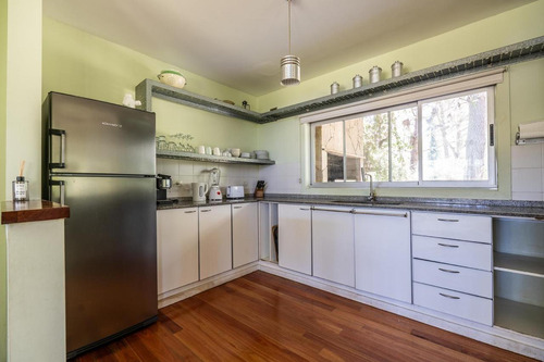 Casa 5 Ambientes C/dependencia Y Pileta. La Herradura. Pinamar Venta