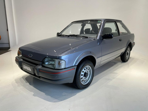 Ford Escort 1.6 L 8v Gasolina 2p Manual