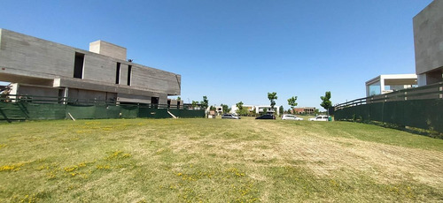 Imagen 3 de 8 de Espectacular Terreno En Virazon, Nordelta - Tigre