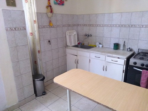 Imagen 5 de 17 de Departamento 3 Ambientes - Rivadavia 2700