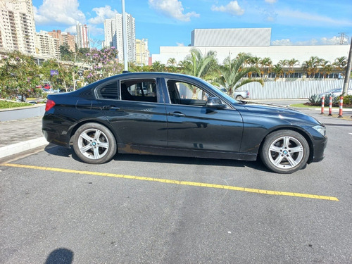 Imagem 12 de 13 de Bmw 320i | Activeflex/turbo 2.0 | 16v 184cv 4p. Aut