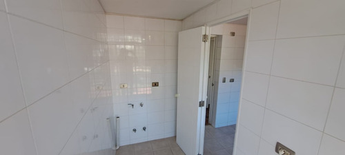 Arrienda Depto 3d2b1e1b Año Corrido Sin Muebles Chorrillos