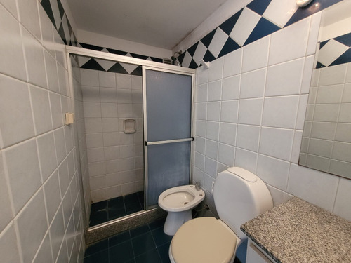Apartamento, Puerto Del Buceo, 2 Dormitorios, Hogar, Terrazas Y Garaje