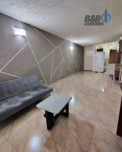 Apartamento Conjunto Residencias Las Cayenas Charallave