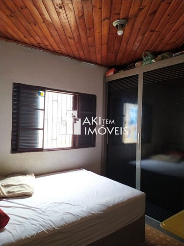 Imagem 7 de 12 de Casa Com Dois Dormitórios, No Jardim Ouro Verde! - 9461