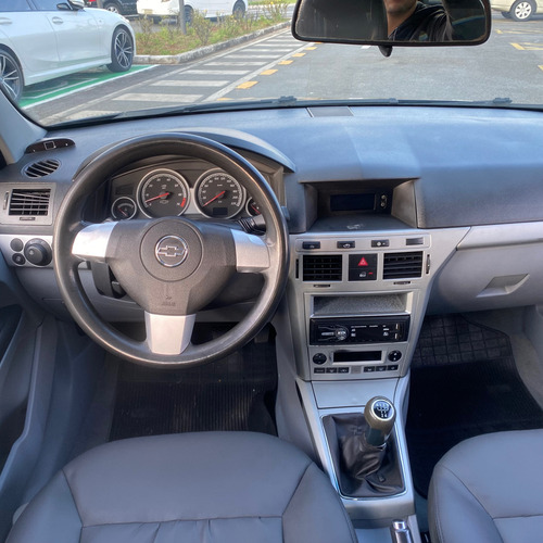 Chevrolet Vectra 2.0 Elegance Flex Power 4p
