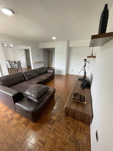 Apartamento En Venta, Los Sauces