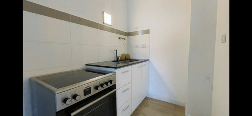 Dpto 4 Amb, Balcon - Parrilla En Parque Patricios