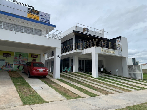Imagen 3 de 3 de Renta De Excelente Local Comercial Nuevo En Plaza En Valle I