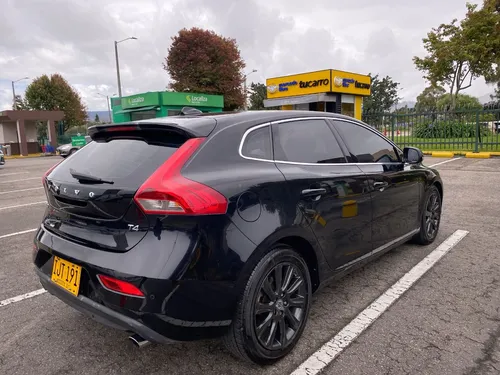 Volvo V40 1.4 T4 KINETIC AT
