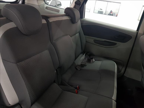 Imagem 5 de 8 de Chevrolet Spin 1.8 Lt 8v