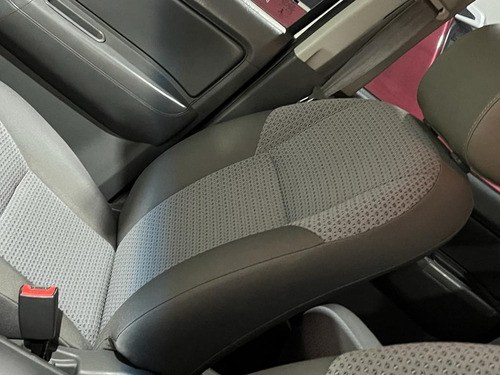 Imagen 9 de 17 de Hilux Dx- 4x4- 2013- 175.000km - Equipada