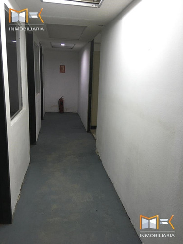 Imagen 2 de 7 de Mk Inmobiliaria Vende Local En San Bernardino / Manuel 04122064254