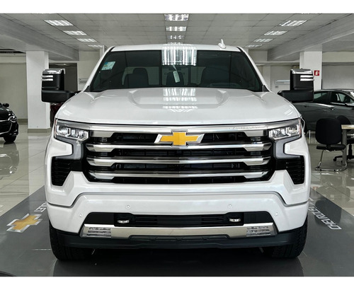 Chevrolet Silverado 5.3 V8 GASOLINA 1500 HIGH COUNTRY 4X4 AUTOMÁTICO