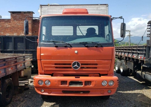 Mercedes Benz 1215 - Baú Motor Trancado Repasse