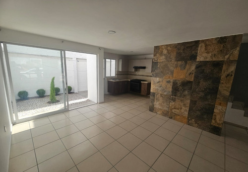 Se Vende Casa Col Los Olivos Celaya