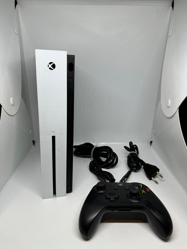 Xbox One S 500 Gb 