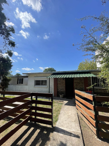 Imagen 14 de 19 de Venta 2 Casas + Cochera (padrón Único) - Ituzaingó