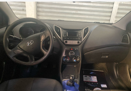 Hyundai HB20 1.0 Comfort Plus Flex 5p