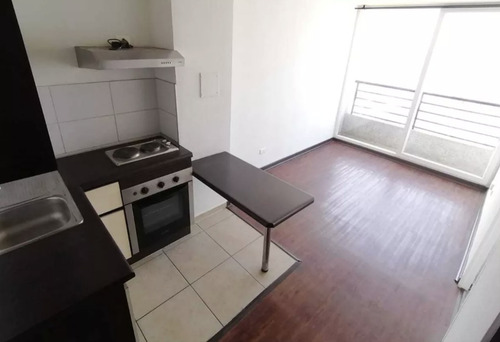 Venta Departamento 1d/1b A Pasos De Metro Irarrázaval