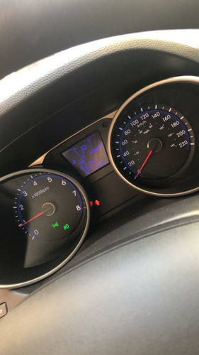Imagem 8 de 11 de Hyundai Ix35 2013 2.0 Gls 2wd Flex Aut. 5p