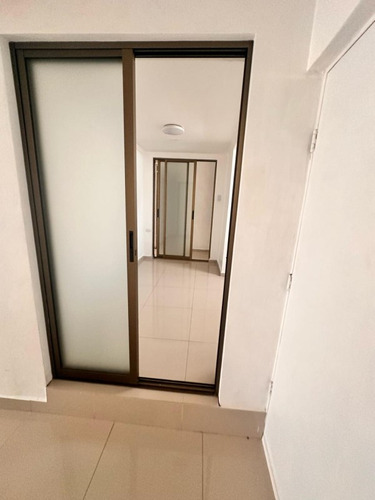 Se Arrienda Hermoso Local Comercial Ideal Para Centro Medico