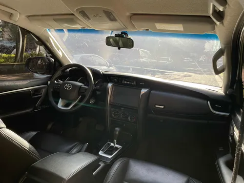 Toyota Fortuner 2.7l