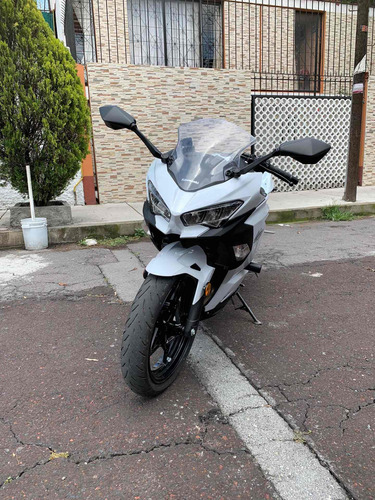Imagen 4 de 10 de Kawasaki Ninja 400