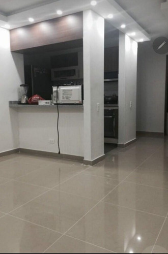 Imagen 2 de 14 de Apartamento Dúplex Piso 11 Y 12 Sin Intermediarios...