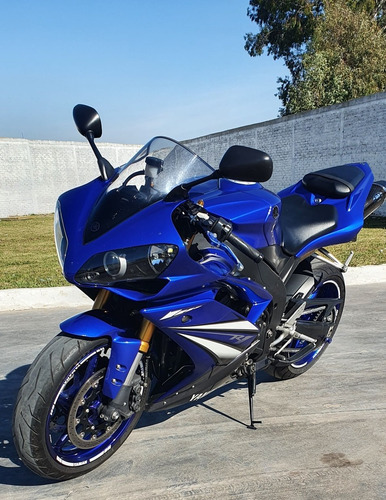 Yamaha R1