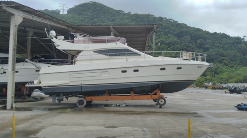 Ferretti 43