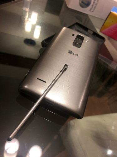 LG G4 Stylus En Perfecto Estado Incluye S Pen