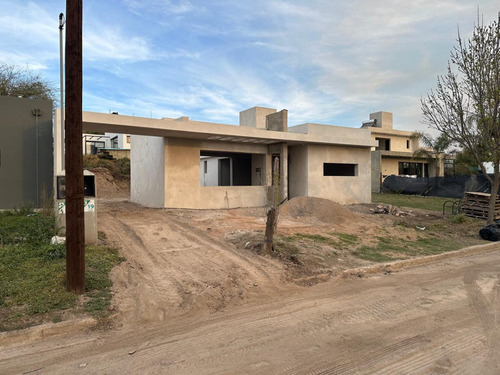 Vendo Casa - Tejas 4 - A Estrenar