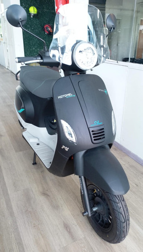 Motomel Strato Eléctrica