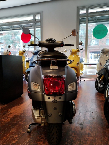Imagen 7 de 15 de Vespa Gts 300 Super 300 Sport Entrega Inmediata!!!!